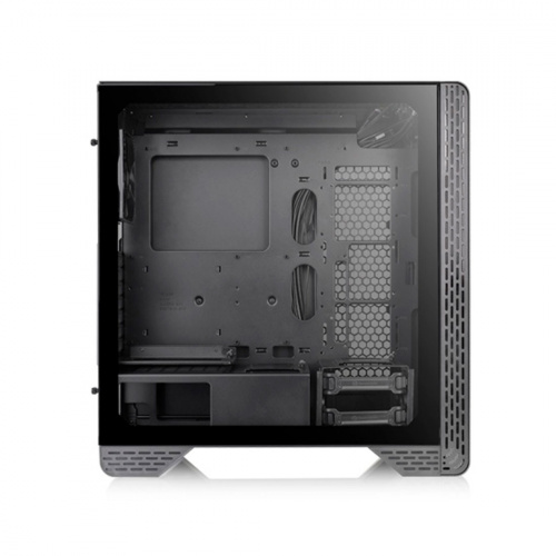 Компьютерный корпус Thermaltake S300 TG Black без Б/П фото 4